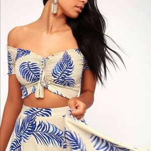 Lulu’s two piece palm leaf set, Size Small